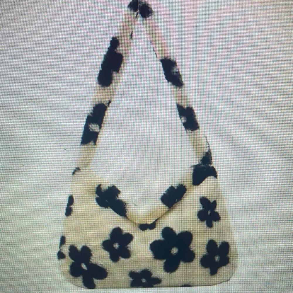 Plush underarm bag, ladies fluffy shoulder bag. Flower print